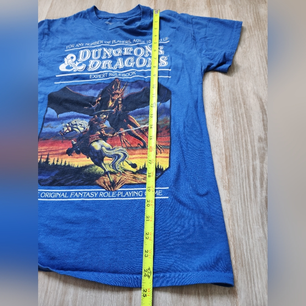 Dungeons & Dragons Blue Graphic T-Shirt - Picture 5 of 6